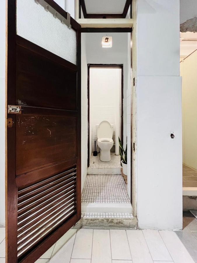 Walk Home Hostel Чиай Сити Екстериор снимка